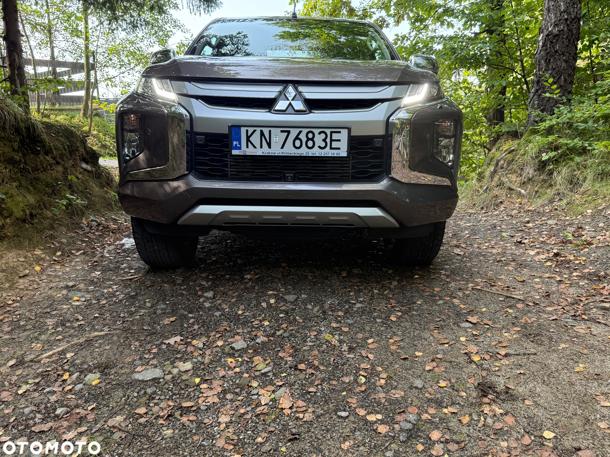 Mitsubishi L200 2.2 d DC Instyle Plus - 15