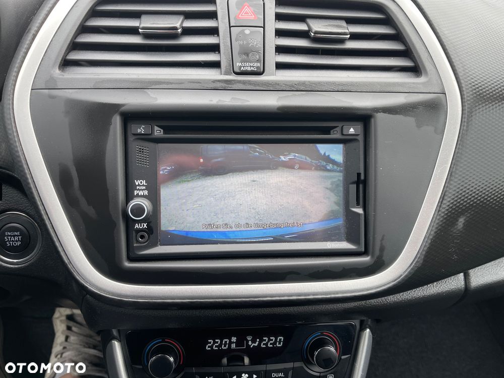 Suzuki SX4 1.6 Premium - 21