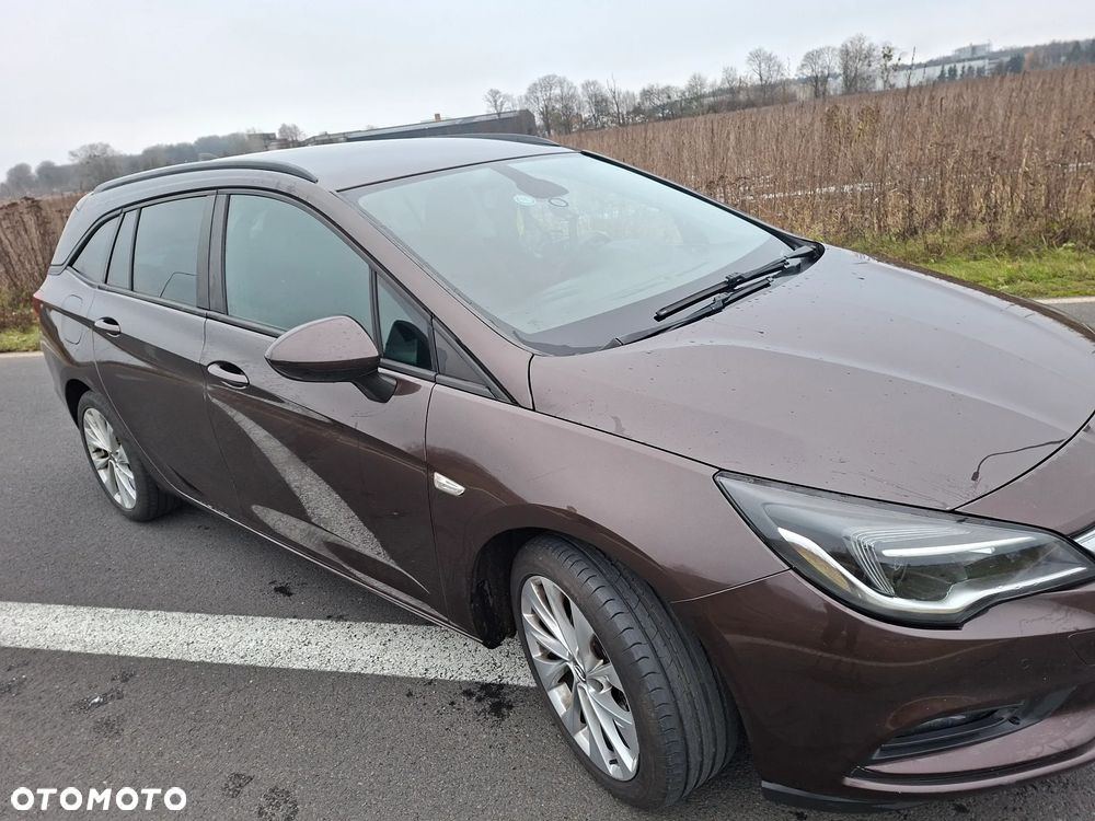 Opel Astra - 11