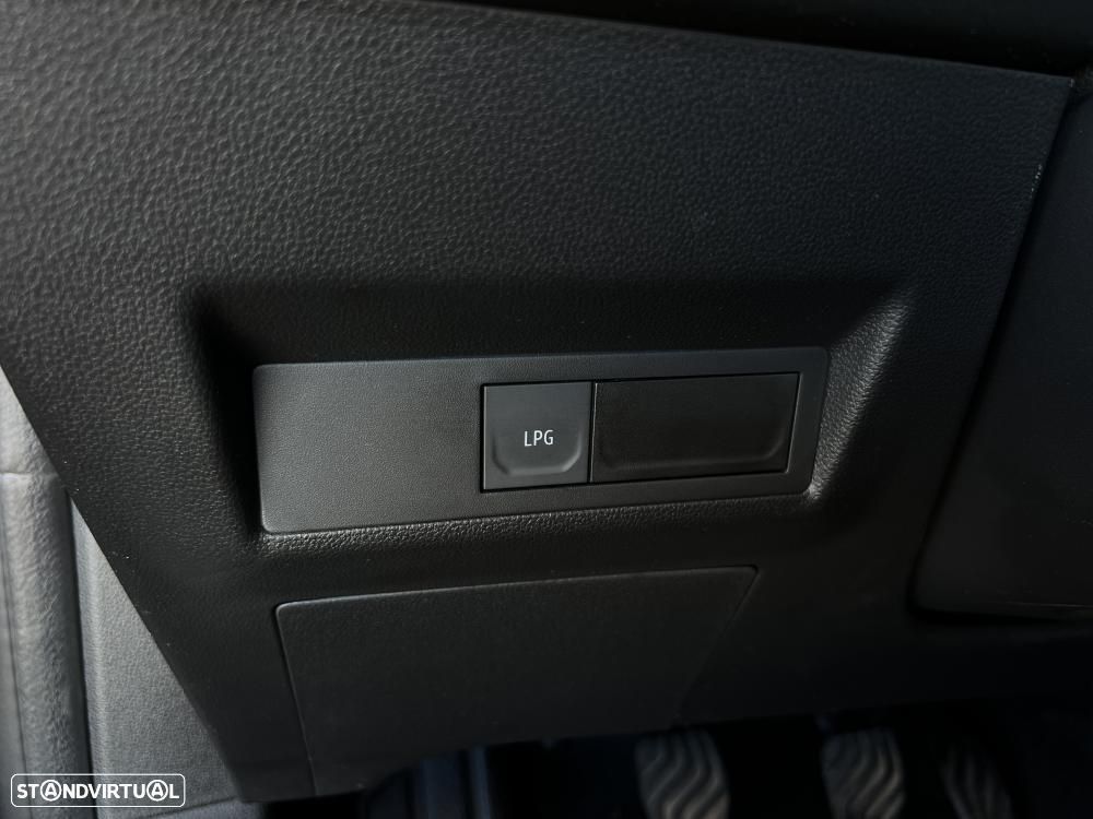 Renault Captur 1.0 TCe Techno Bi-Fuel - 20