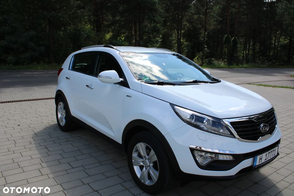 Kia Sportage 2.0 L - 29