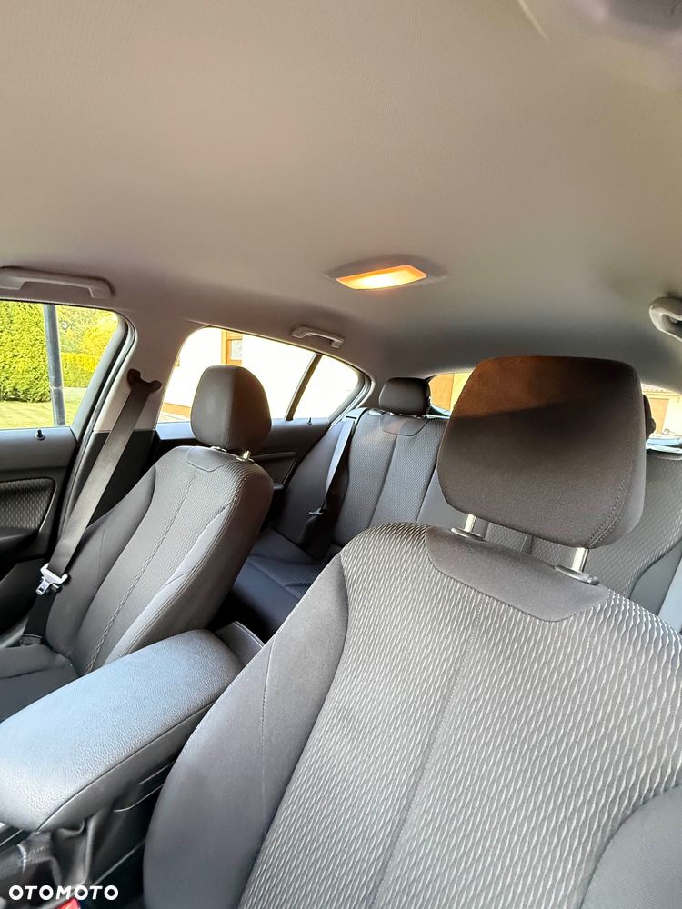 BMW Seria 1 118d - 18