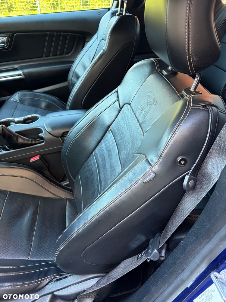 Ford Mustang 5.0 V8 GT - 11