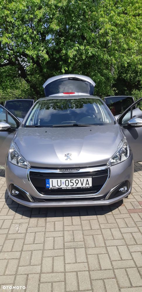 Peugeot 208 1.2 PureTech Allure S&S - 8