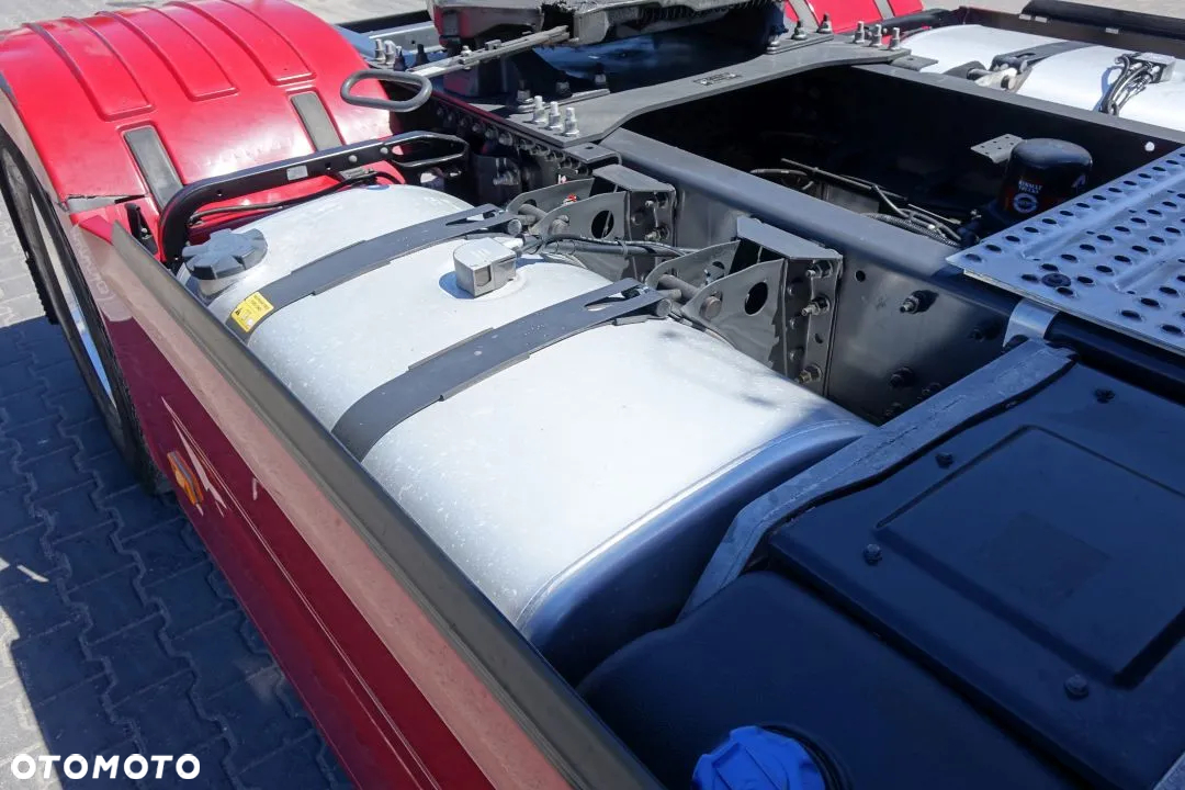 Renault GAMA T480 COMFORT / HIGH SLEEPER / STANDARD / AUTOMAT / RETARDER / EURO 6 / 2 ZBIORNIKI / LODÓWKA / TV / - 18