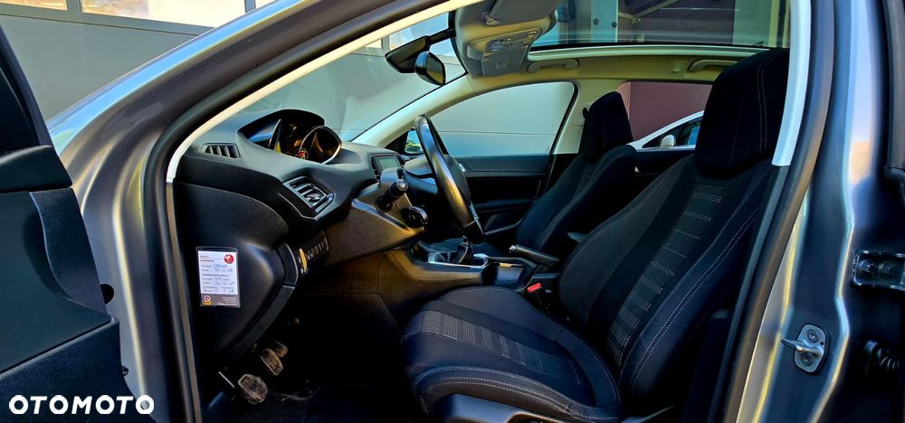 Peugeot 308 BlueHDi FAP 120 Stop & Start Allure - 24