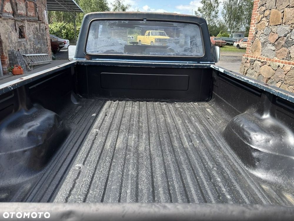 Ford Inny - 22