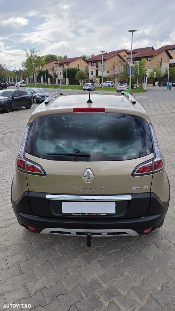 Renault Scenic - 21