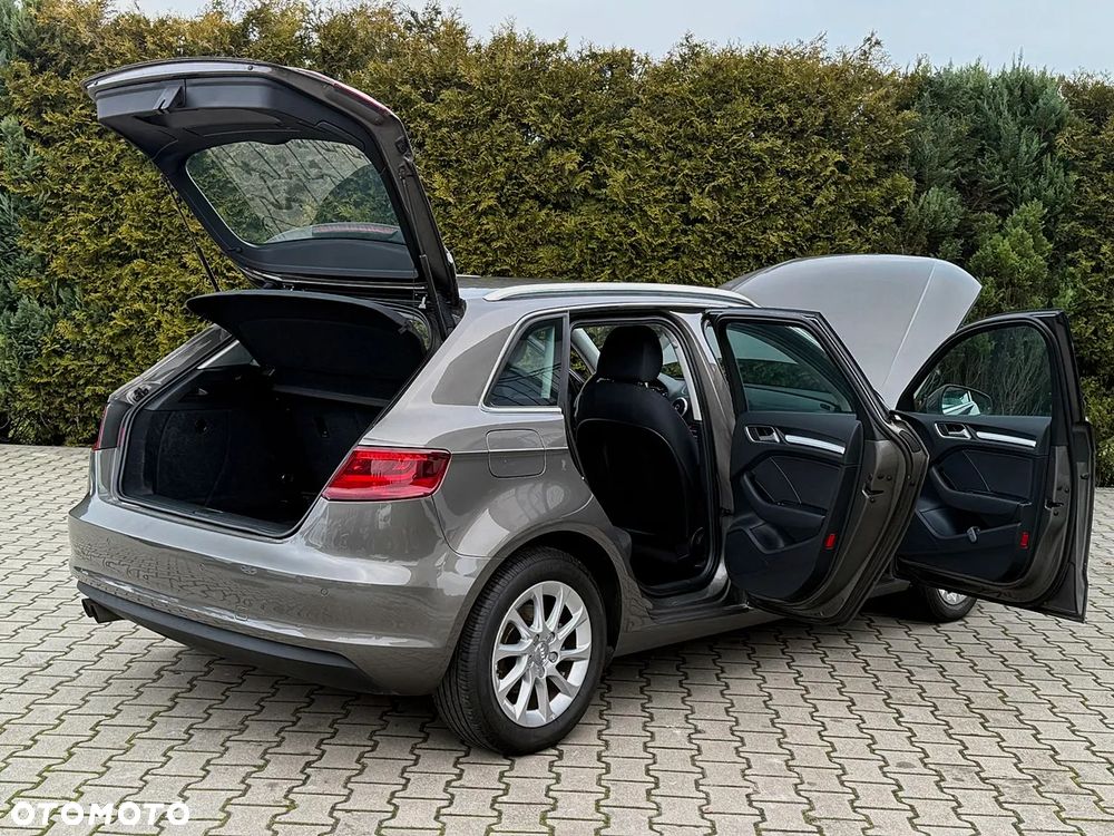 Audi A3 Sportback 1.4 TFSI Attraction - 35