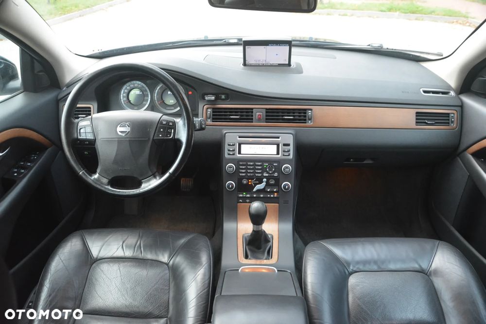 Volvo V70 - 30