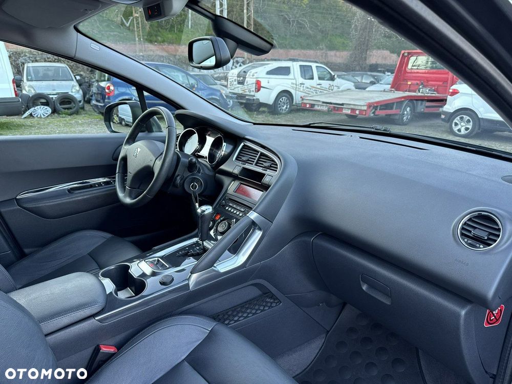 Peugeot 3008 - 16