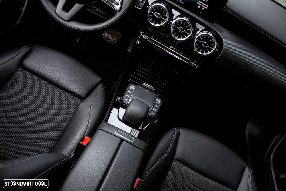 Mercedes-Benz A 250 e Progressive - 36
