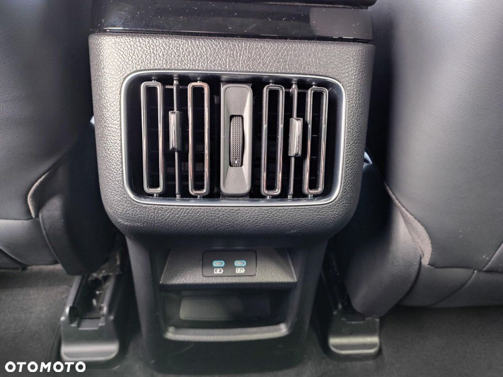 BYD Seal U - 27