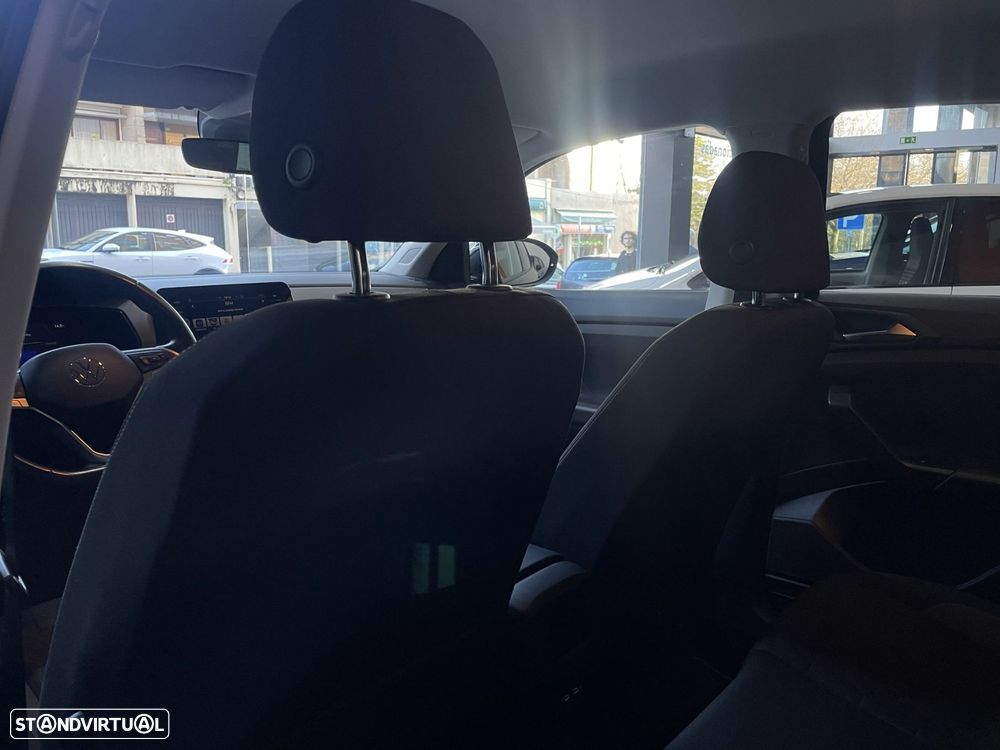 VW T-Cross 1.0 TSI Urban DSG - 8