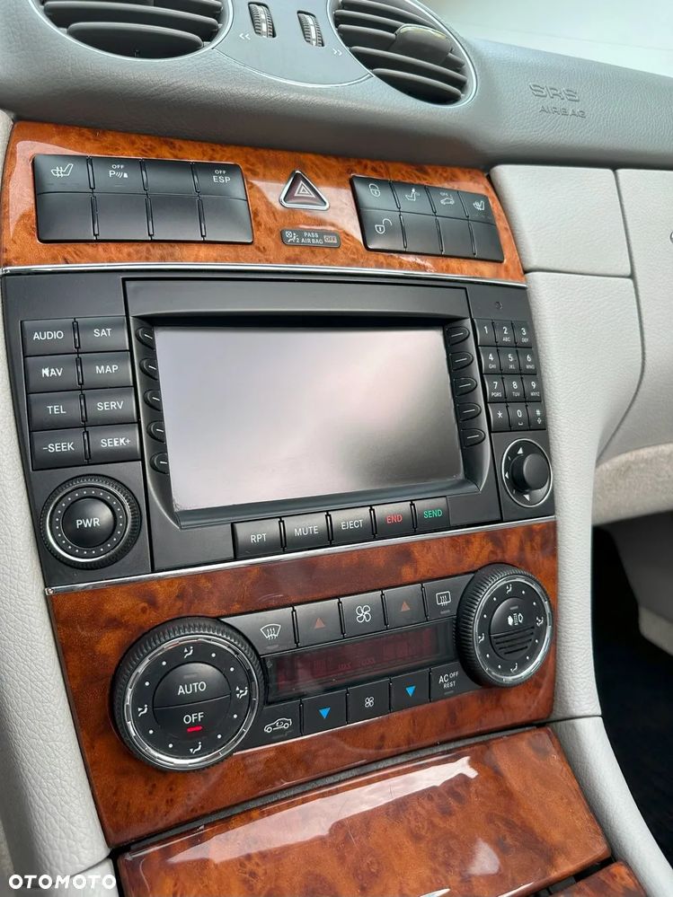 Mercedes-Benz CLK 500 7G-TRONIC Avantgarde - 12