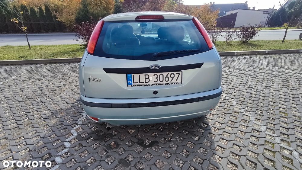Ford Focus 1.6 Comfort - 10