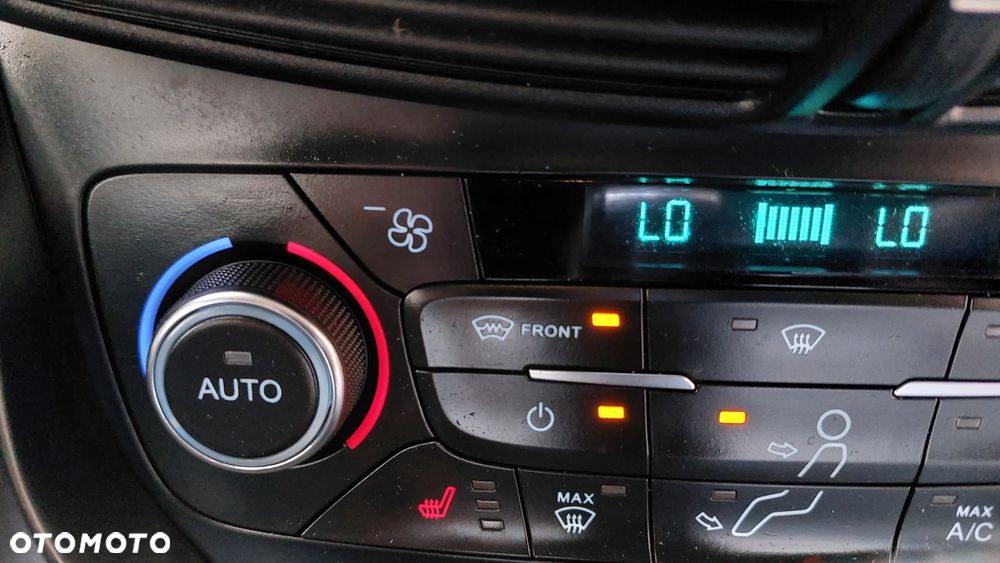 Ford Kuga 2.0 TDCi FWD Edition - 25