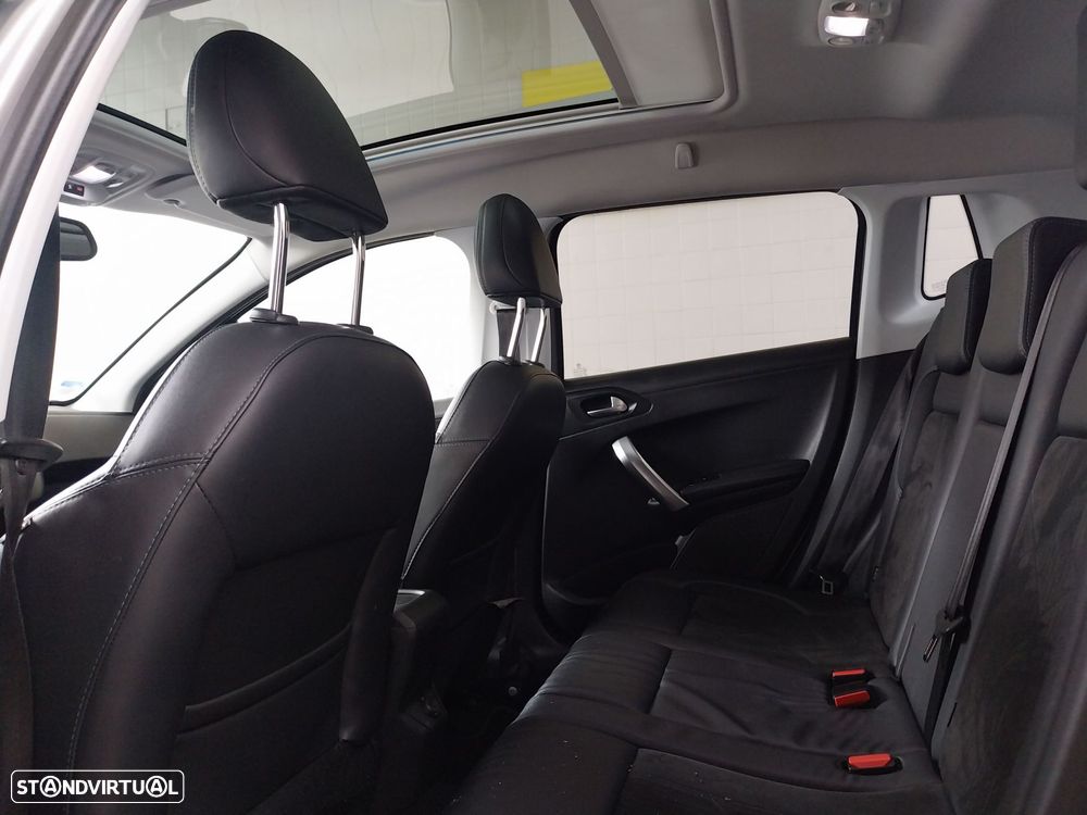 Peugeot 2008 1.2 PureTech Crossway EAT6 - 9