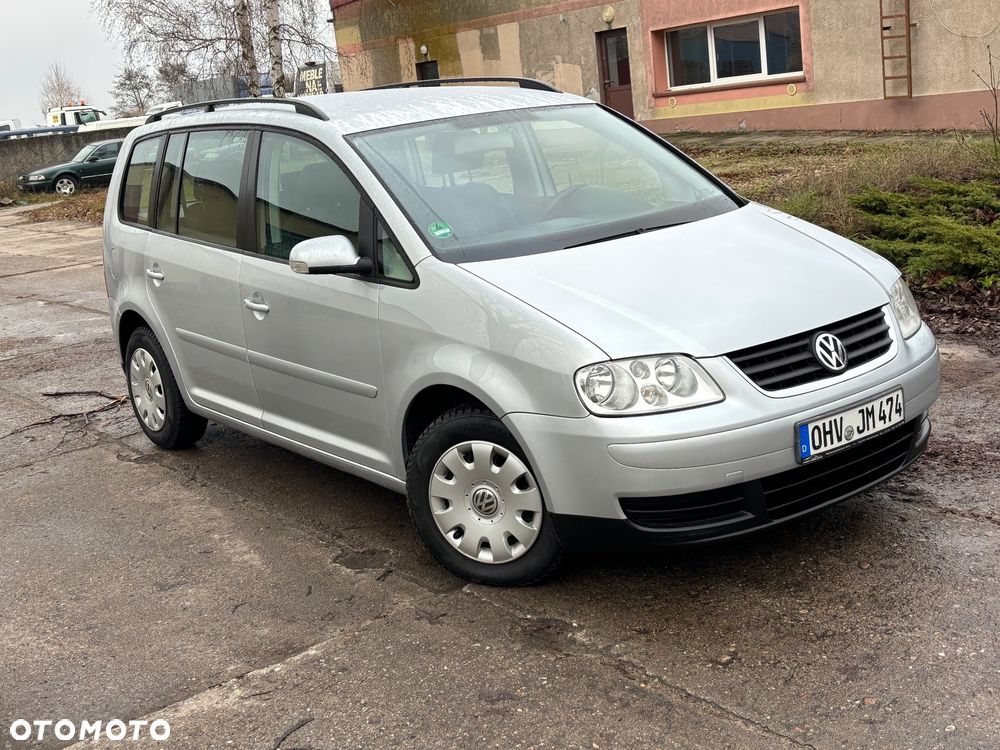 Volkswagen Touran 1.9 TDI DPF Conceptline - 32