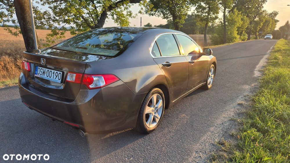 Honda Accord 2.0 Comfort - 13