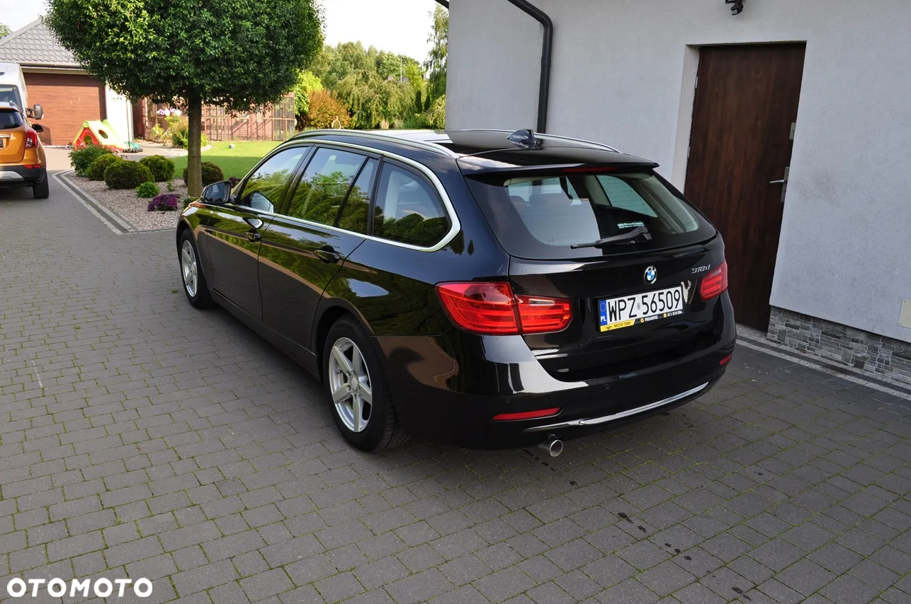 BMW Seria 3 318d Luxury Line - 3