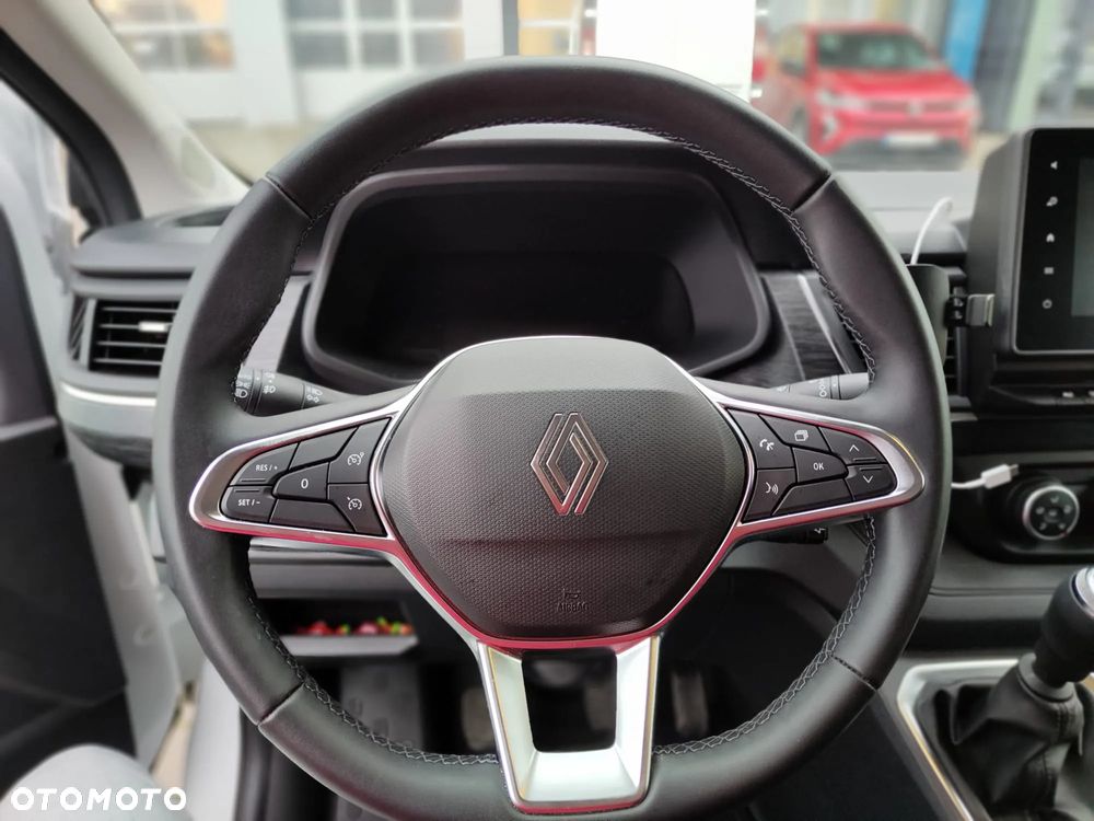 Renault Trafic - 11