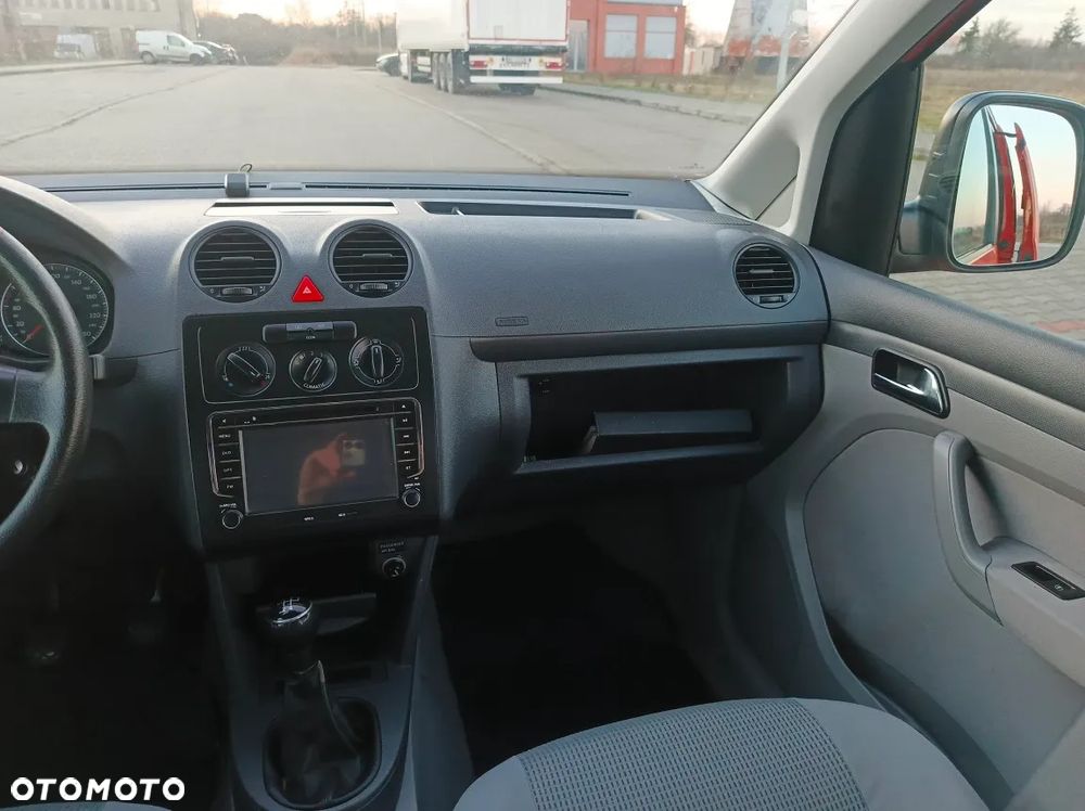Volkswagen Caddy 1.9 Life Family (7-Si.) - 18