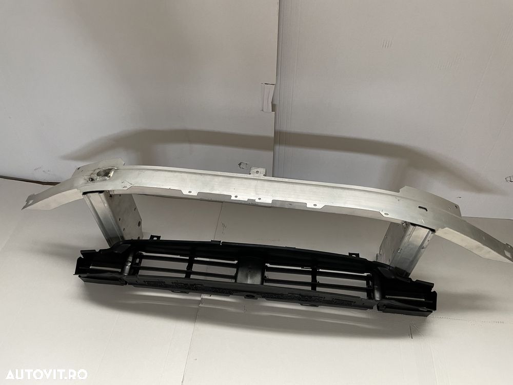 Tragar trager BMW seria 7 G11 G12 deflector intaritura bara grila acti - 2