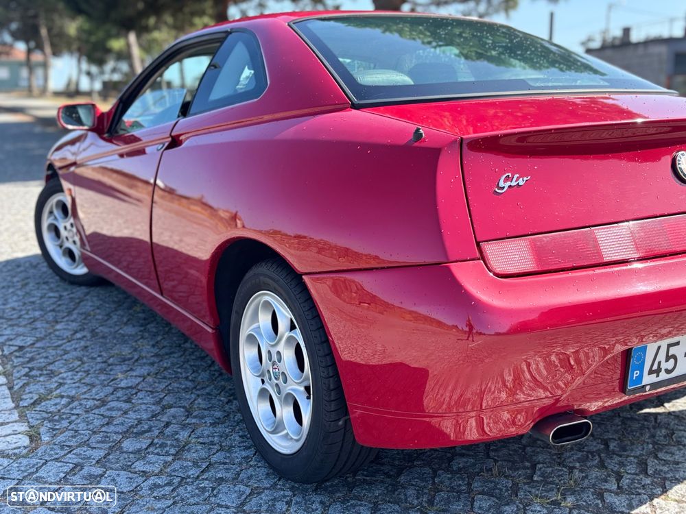 Alfa Romeo GTV 2.0 TS - 6