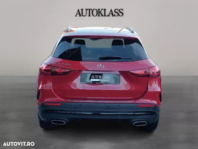 Mercedes-Benz GLA 250 e - 4
