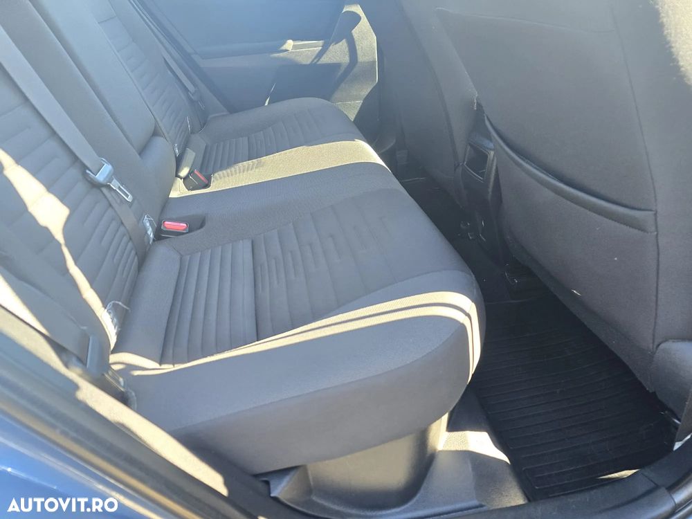 Toyota Auris - 18