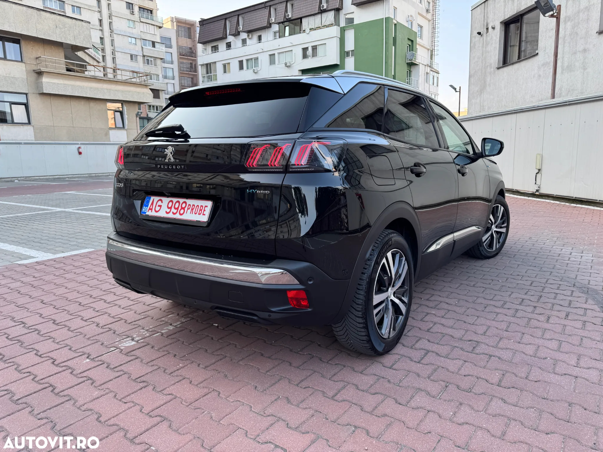 Peugeot 3008 Plug-In Hybrid 225 e-EAT8 Allure Pack - 35