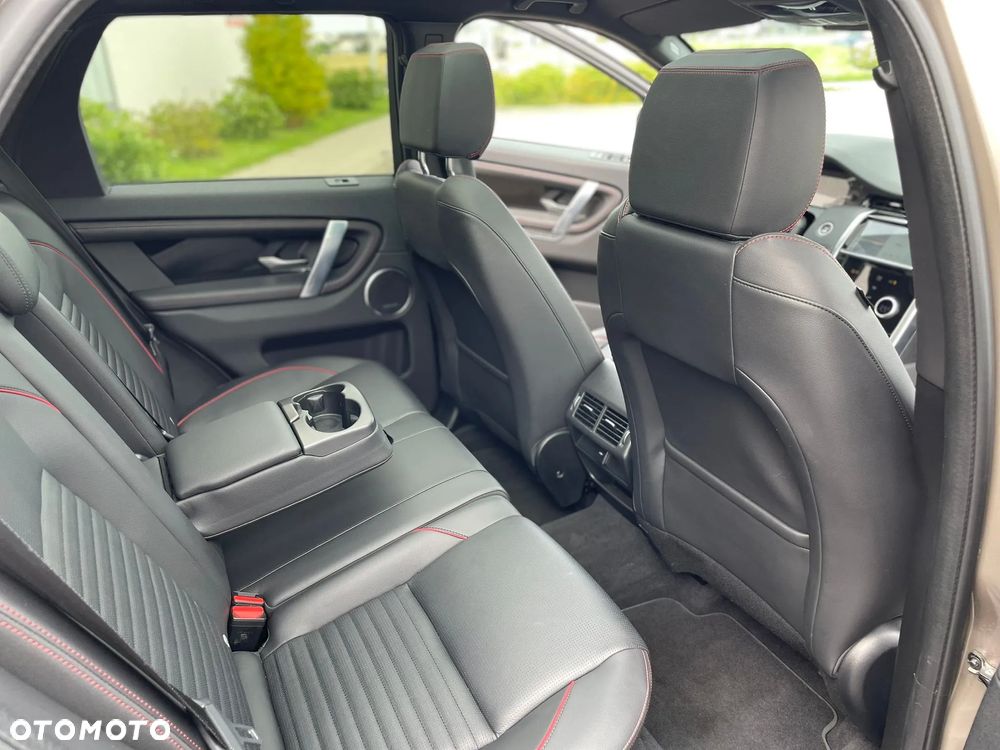 Land Rover Discovery Sport 2.0 D200 mHEV R-Dynamic SE - 25