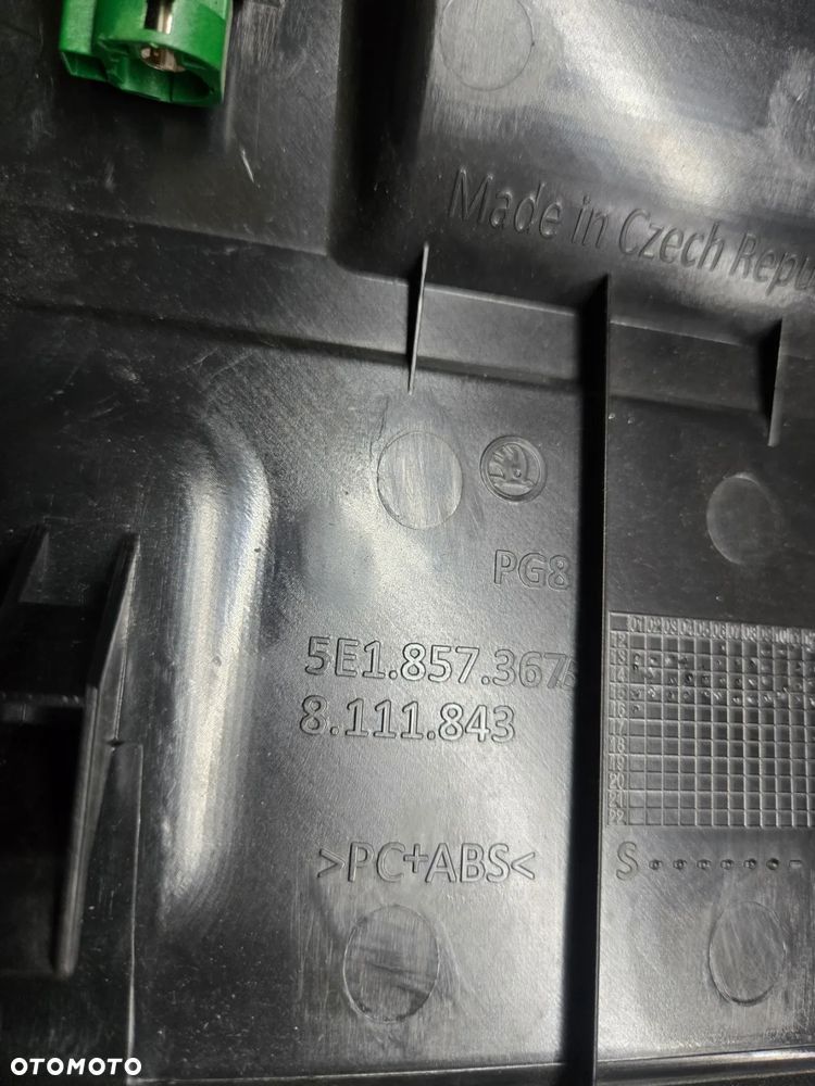 PANEL USB AUX DO SKODA OCTAVIA III - 3