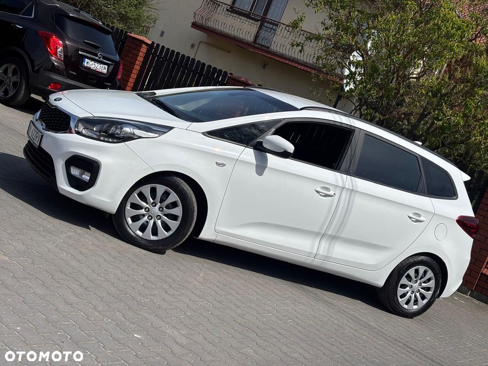 Kia Carens 1.7 CRDi M 7os EU6 - 6