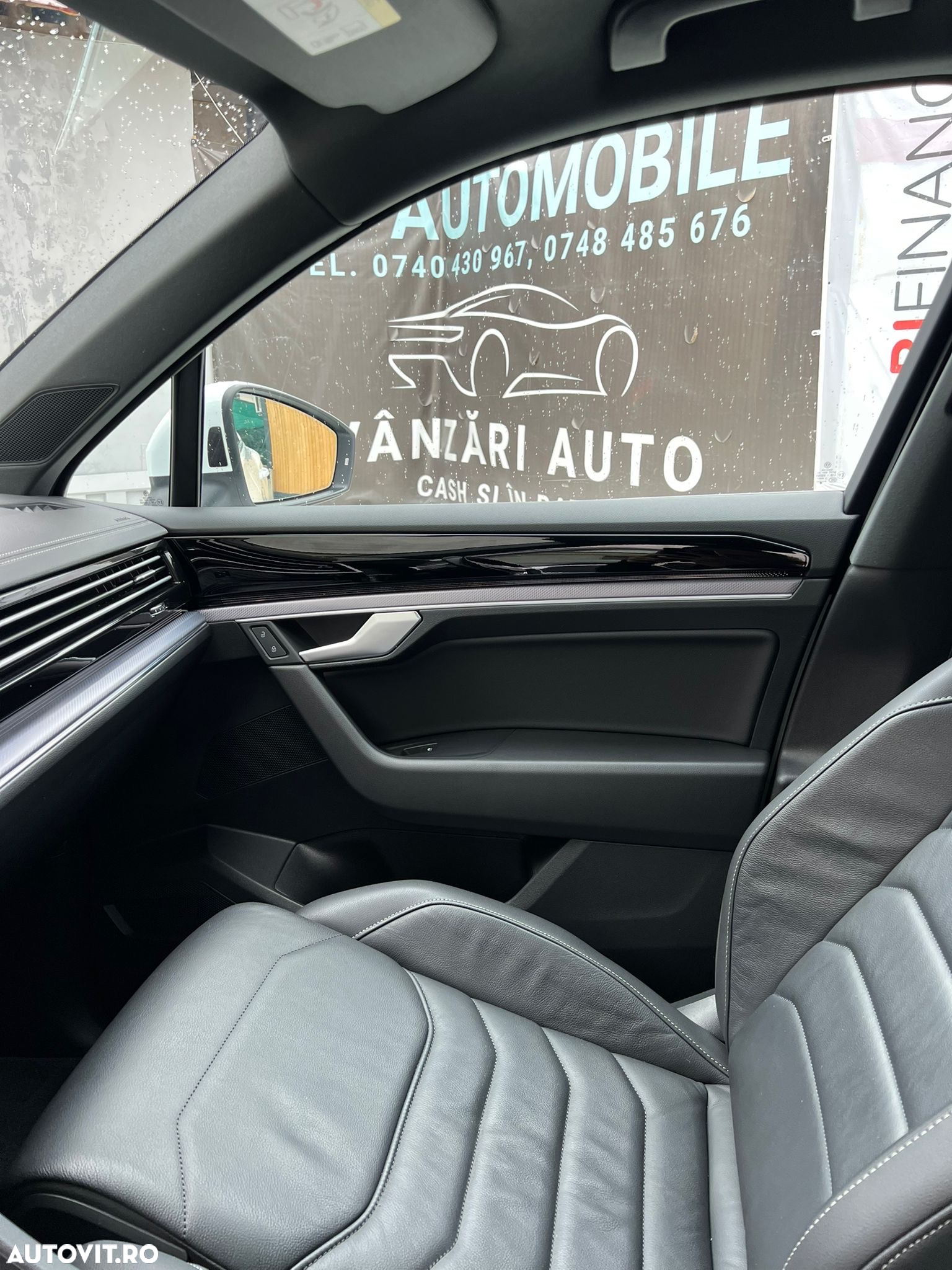 Volkswagen Touareg - 24