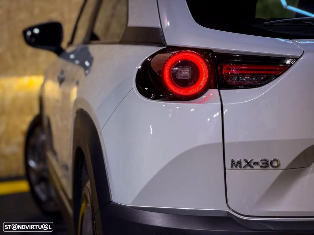 Mazda MX-30 e-SKYACTIV Exclusve-Line - 27