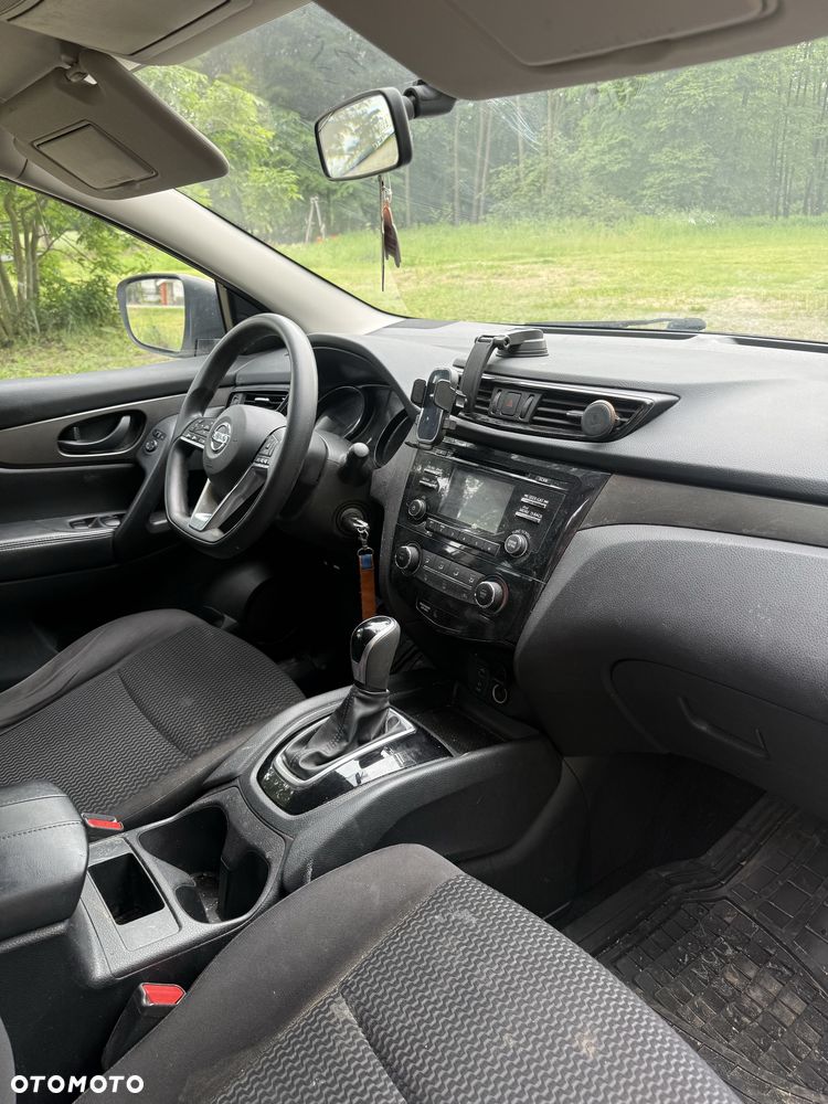 Nissan Rogue - 7