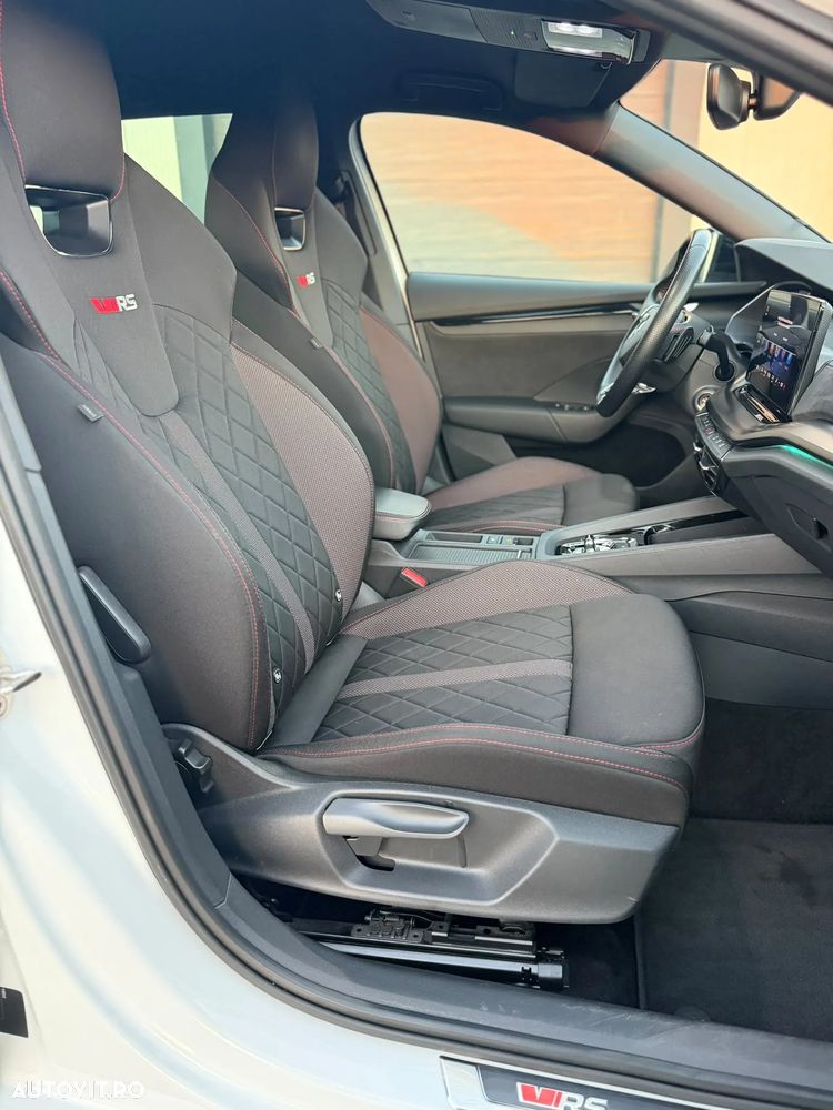 Skoda Octavia 1.4 TSI DSG RS First Edition - 15