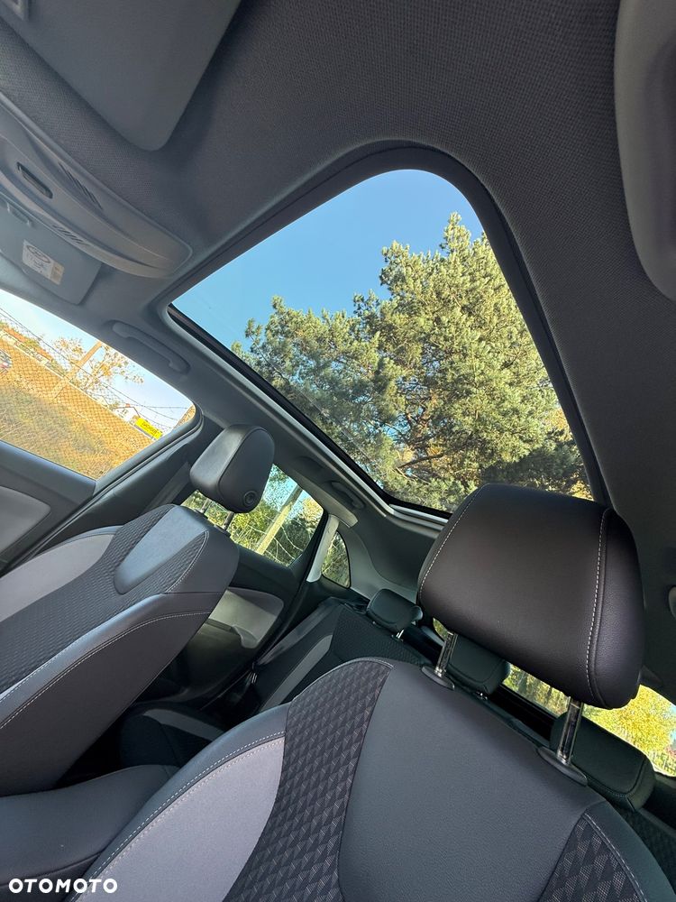 Opel Crossland X - 35
