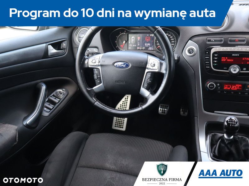 Ford Mondeo - 8