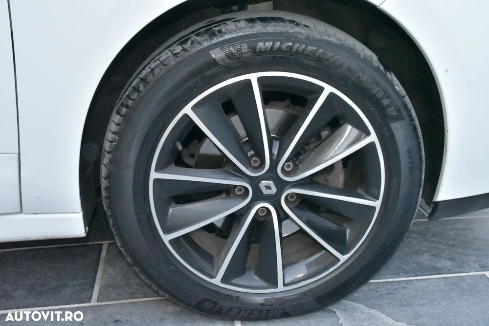 Renault Grand Scenic ENERGY dCi 130 Start & Stop Euro 6 Bose Edition - 10