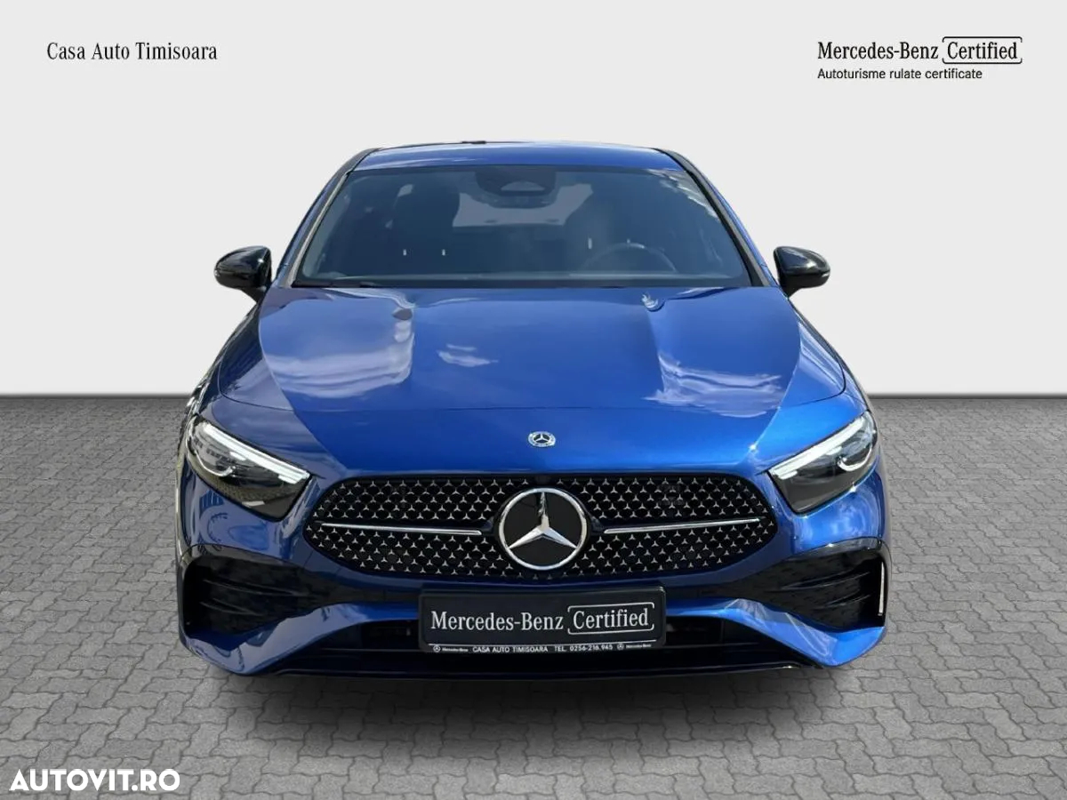 Mercedes-Benz A 200 MHEV 7G-DCT Sedan - 9