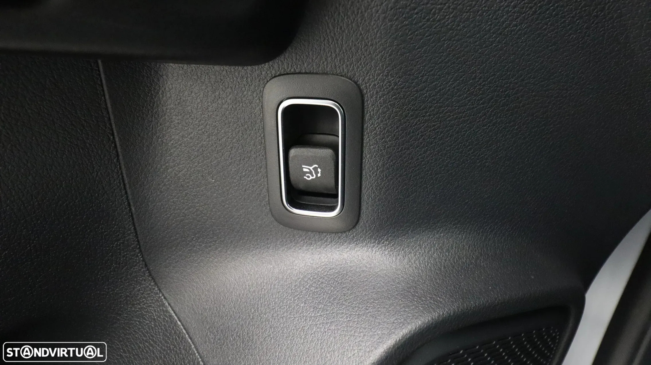 Mercedes-Benz GLB 180 d Progressive - 26