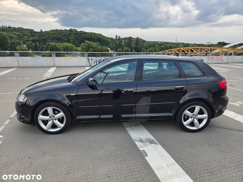 Audi A3 Sportback 2.0 TDI DPF S line Sportpaket plus - 8