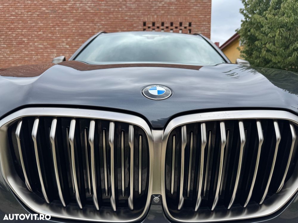 BMW X5 M M50d - 9