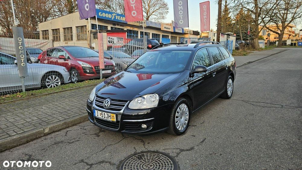 Volkswagen Golf 2.0 TDI DPF Highline - 3