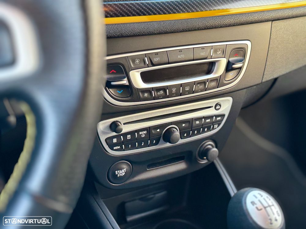 Renault Mégane Coupe 2.0 T 16V RS - 20