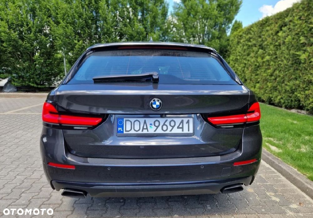 BMW Seria 5 518d - 4