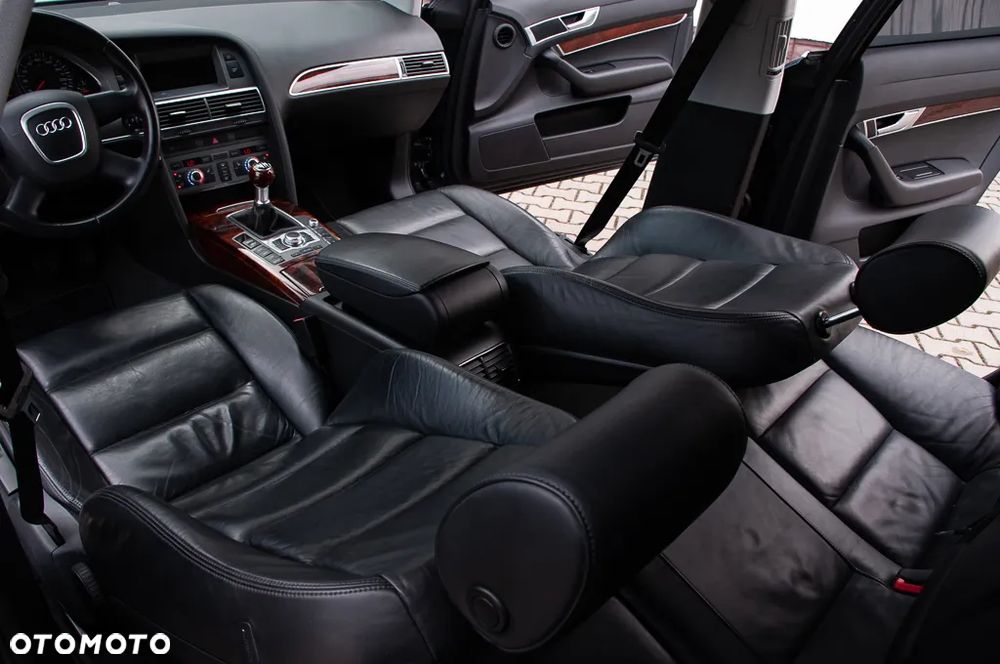 Audi A6 Limousine 2.4 - 21